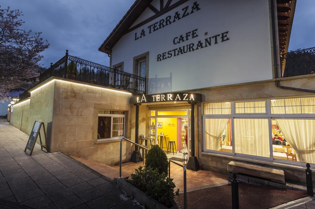 Hotel La Terraza De Puente Viesgo Bagian luar foto